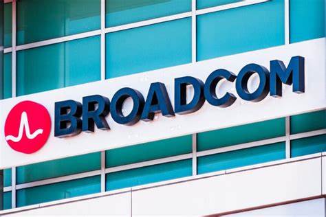 Broadcom Inc. (AVGO) Is “Smoking Hot,” Says Jim Cramer