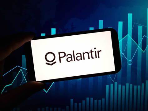 Palantir Stock: A Red-Hot AI Play or an Overheated Bet?