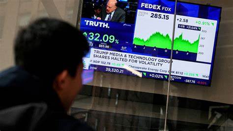 Trump says ‘buy stocks now’, markets respond - TheStreet Crypto 