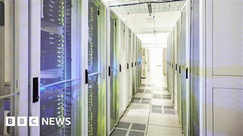 Data centre power use 'to surge six-fold in 10 years'