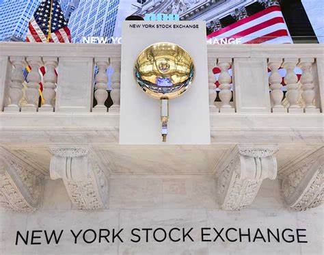 NYSE closing bell may ring in S&P 500 history