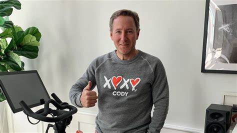 Former billionaire John Foley says he lost all his money and had to sell 'almost everything' after losing the Peloton CEO job - Yahoo