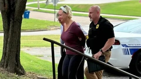Former Mass. teacher accused of raping student takes stand - Yahoo