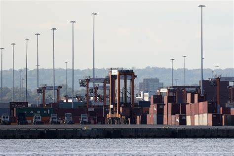 US to consider new national security tariffs on auto parts