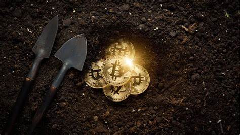 British Man Demands He Be Allowed to Dig Through Trash to Find $500 Million in Bitcoin - Decrypt