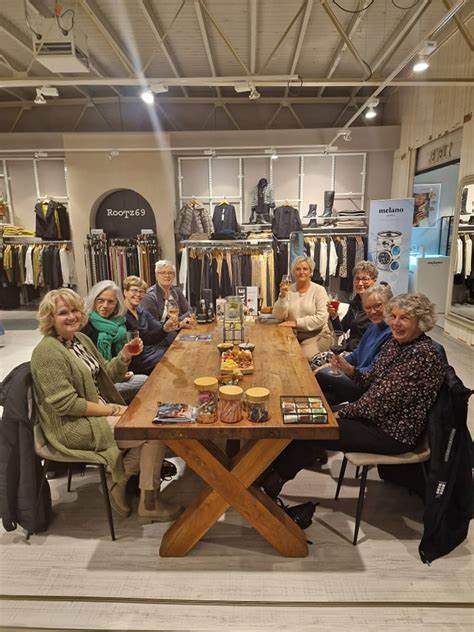 Avalon mode - Dankzij jouw aankopen, gezelligheid, leuke... - Facebook