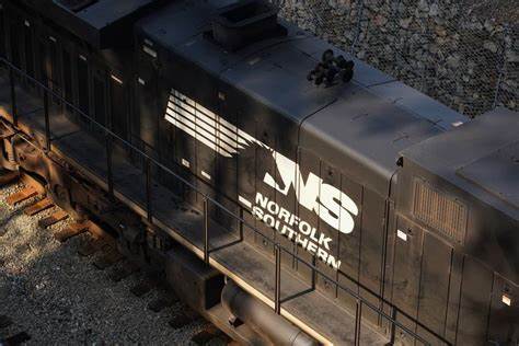 Top Stock Movers Now: Invesco, Talen Energy, Norfolk Southern, and More