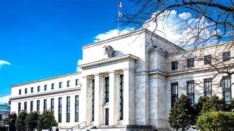 Federal Reserve Stress Test Projects $685 Billion in Losses for Large Banks - Bitcoin.com News