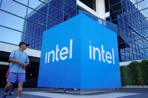 What Analysts Think of Intel Stock Ahead of Earnings