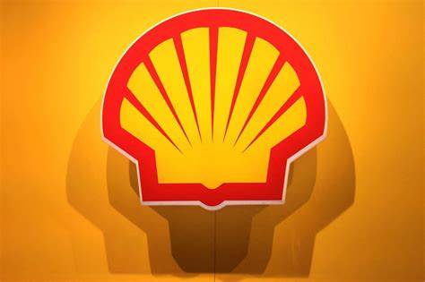 Shell Warns of Lower Integrated Gas Trading Result; Trims Production Guidance