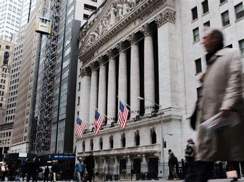 S&P 500 loses $2.4 trillion in market value, biggest one-day loss since 2020 - The Economic Times