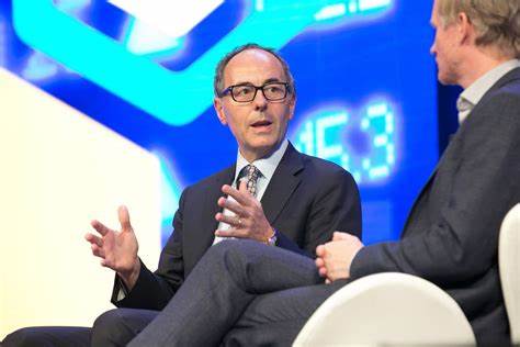 VanEck CEO Says Stablecoins Are More Like Funds Than Banks