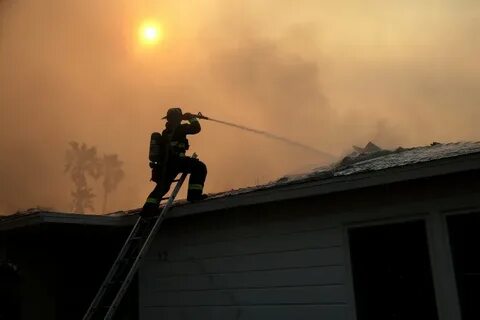 Experts caution L.A. fire victims to approach insurance claims process as 'business transaction' - Yahoo