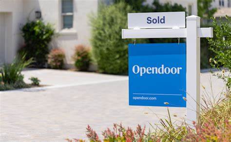 Citizens JMP Downgrades Opendoor Technologies Inc. (OPEN) from ‘Market Outperform’ to ‘Market Perform’