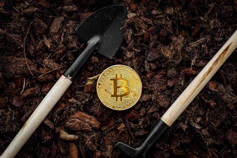 Marathon Digital’s Bitcoin Mining Struggles: Q2 Earnings Miss Expectations, Shares Drop 8% - The Currency Analytics