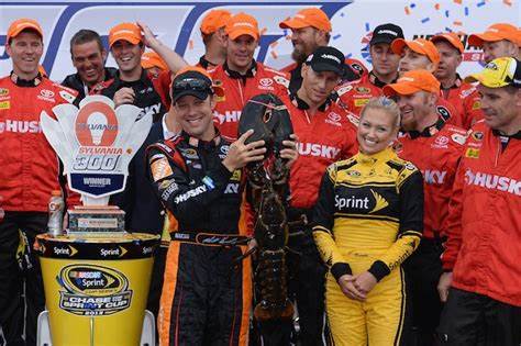 Happy Hour: The Chase, Martin Truex Jr., and guess who else? - Yahoo Sports