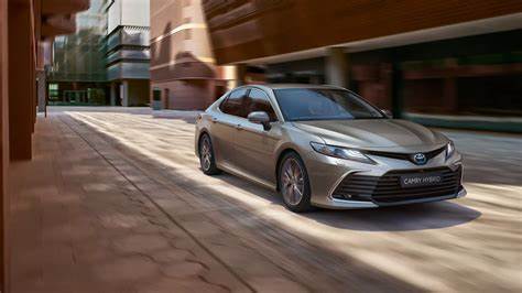 Toyota Camry - Prestijin Yeni Tanımı - toyota.com.tr