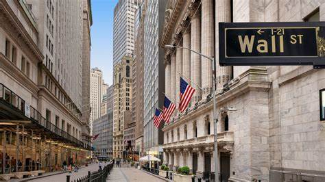 S&P 500, Nasdaq Fall as Wall Street Ends Sideways Week of Trading with Israel-Iran in Focus