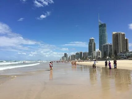 The Queensland beach town where you can pay for your holiday in bitcoin - ABC News