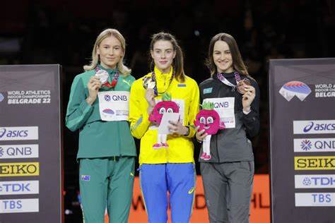 Aussie athlete's beautiful act after Ukrainian rival wins gold - Yahoo Sport Australia