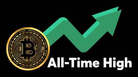 With Bitcoin at All-Time Highs, Here’s What’s Next for COIN, HOOD - io-fund.com