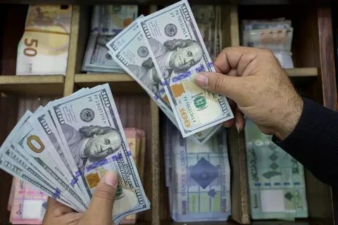 Dollar up as US 10-yr yield hits 8-1/2 month high on tariff report - Yahoo Finance