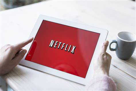 Netflix’s (NFLX) Seasonal Tailwinds and Pricing Power Justify Bernstein’s Buy Rating