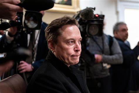 Musk Allies Made FAA Staff Sign NDAs to Keep New Project Secret