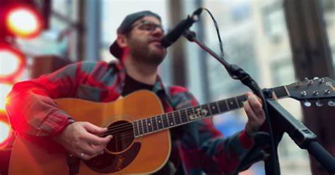 Songadaymann sues SEC after using NFTs to sell songs he writes every day - CryptoSlate