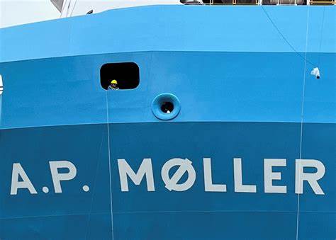 Maersk asks customers to remove cargo before potential strike at US ports - Yahoo Finance