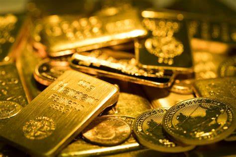 Gold Slips as Investor Fears Ease