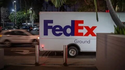 FedEx Stock Pushes Back on Downgrade. Headwinds Are Mounting