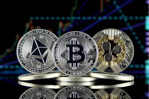 Bitcoin, Ethereum, XRP Dip Leaves Crypto Industry Unfazed: 'We're Going A Marathon,' Expert Says - Benzinga