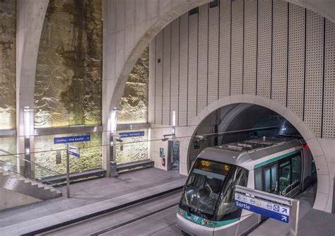 Viroflay Rive Droite - Gares & Connexions