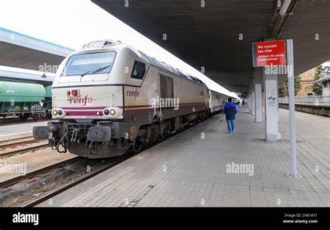 Züge nach Zamora - spainrail.com