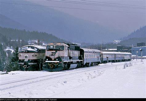 New BN 9400 and BN-1 Side-by-side Winter Park