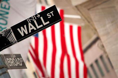'That's the million-dollar question': Wall Street divided on Fed rate cuts as tariff uncertainty lingers