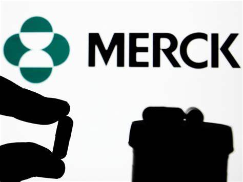 TD Cowen Maintains Hold Rating on Merck After Enflonsia Vaccine Update