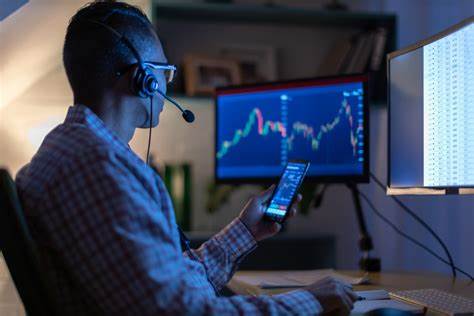 Retail’s new favorite beats Bitcoin, soars 490% this cycle