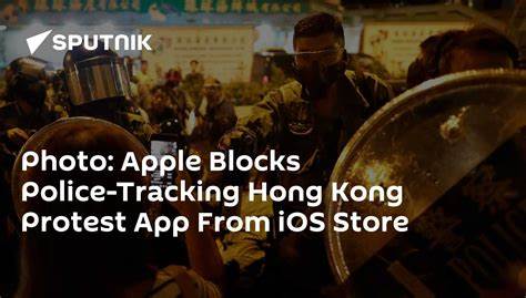Apple removes police-tracking app used in Hong Kong protests (2019)