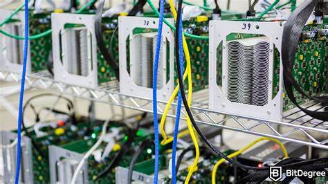 Bitcoin miner Riot Platforms gears up for halving with strategic $290M hardware investment - CryptoSlate