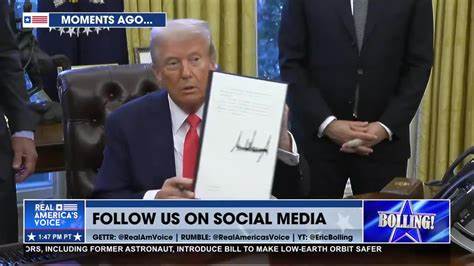 Trump signs crypto EOs, BoJ hikes, SOL ETF decision today - Decrypt