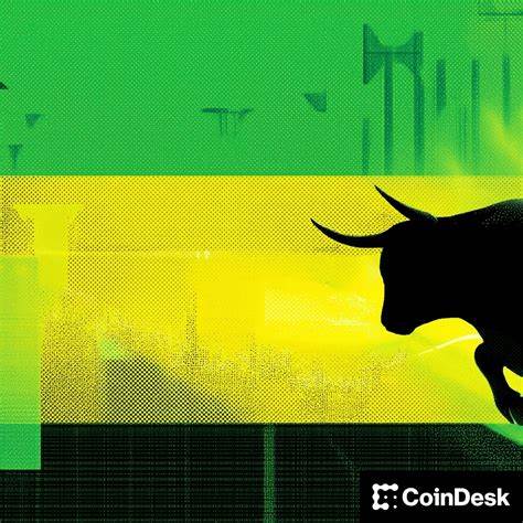 Bitcoin, Ether Catch Friday Afternoon Bids, Rise to Three-Week Highs