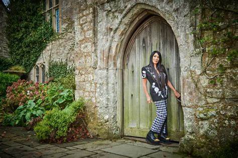 ‘I’m a millionaire fleeing Britain – a Reeves U-turn would stop me leaving’