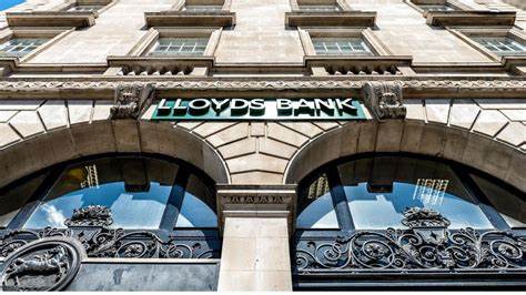 Lloyds set to gamble on UK startup's cloud-native banking platform 