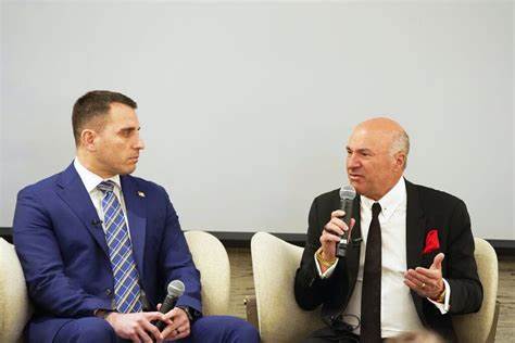 Bitcoin To Outperform Gold In Coming Months, Says Anthony Pompliano
