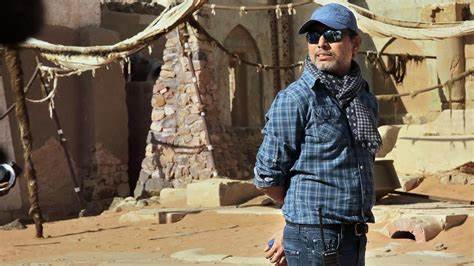 Eros-Aanand Rai Dispute over AI-Altered 'Raanjhanaa' Ending Escalates