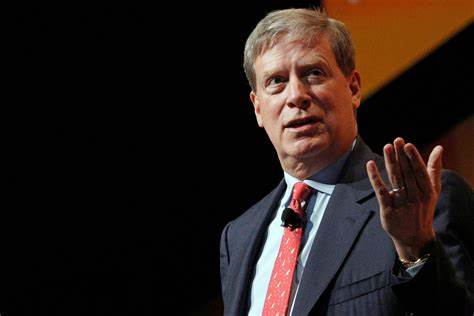Stanley Druckenmiller Bets on AI and Gold, Dumps Traditional Tech Stocks - CCN.com