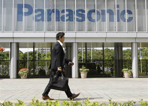 Japan's Panasonic announces a new chief at one of its companies as its profits barely hold up