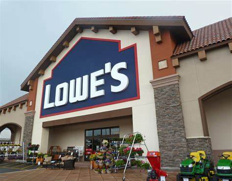 Lowe’s Stock Rated Outperform as Tech Hub and PPI Boost Long-Term Growth Strategy